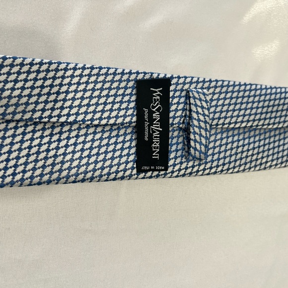 Yves saint Laurent tie collection - Picture 3 of 9